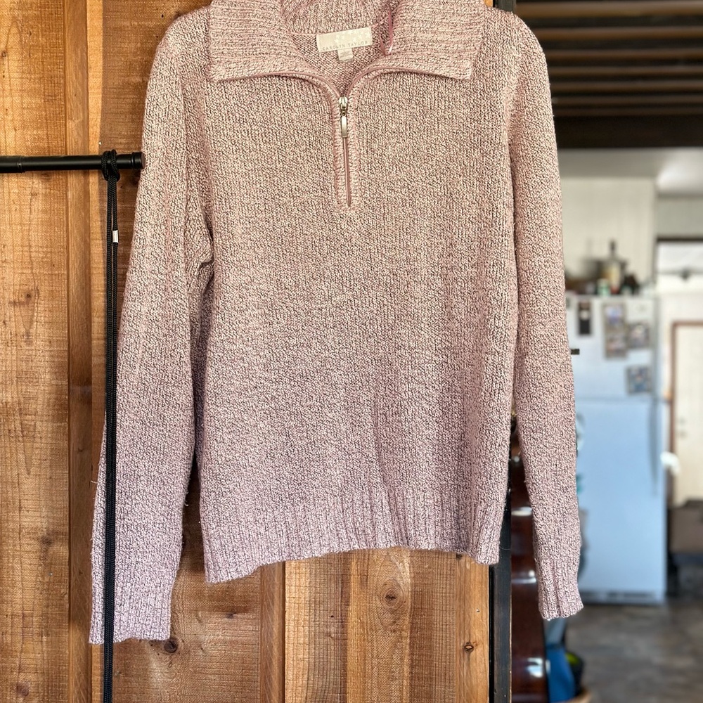 Carolyn Taylor Women's Pink Quarter-Zip Sweater
